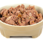 Landfleisch Dog Classic hovězí srdce s těstovinou — Náhled 4 z 4