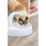 Fontánka na vodu s oblým kohoutkem, 2,5 l/25 × 24,5 × 35 cm, plast, bílá (RP 2,90 Kč) — Náhled 2 z 4