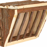 Dřevěné jesličky na seno s úchytem na klec 20 x 15 x 17 cm — Náhled 2 z 2