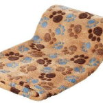 Flísová deka LASLO s tlapičkami, béžová — Náhled 1 z 5