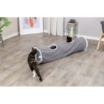 Plyšový tunel pro kočky HARVEY s hračkami, 4 vstupy, 27 x 116 cm, šedá — Náhled 6 z 6