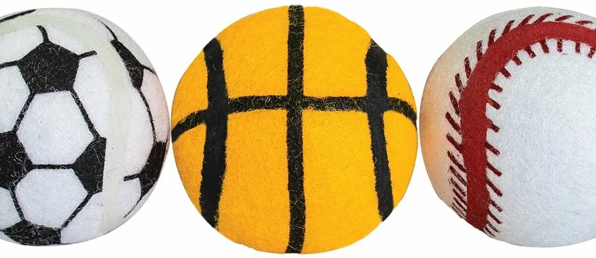 Balení-tenisový míč sportovní pískací 6,5 cm HIPHOP DOG (3 ks v bal.)