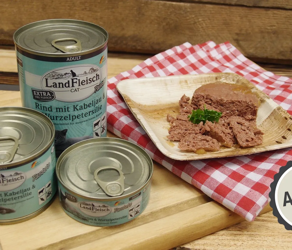 Landfleisch Cat Adult Pastete hovězí, treska